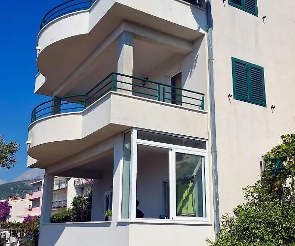 Babic Apartment Makarska